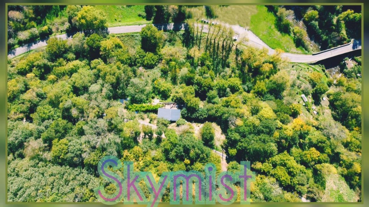 Skymist Maison d'hôtes Biert Exterior foto